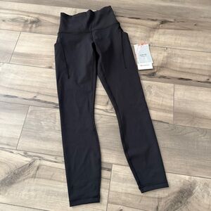 NWT lululemon wunder train contour fit